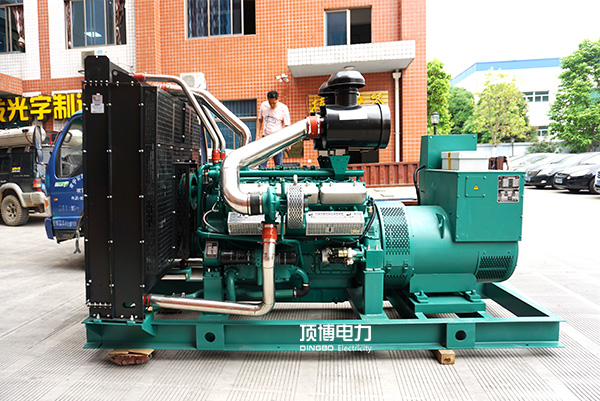 600KW柴油發電機組