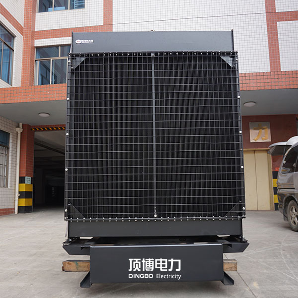 柴油發(fā)電機(jī)散熱器 柴油發(fā)電機(jī)散熱器